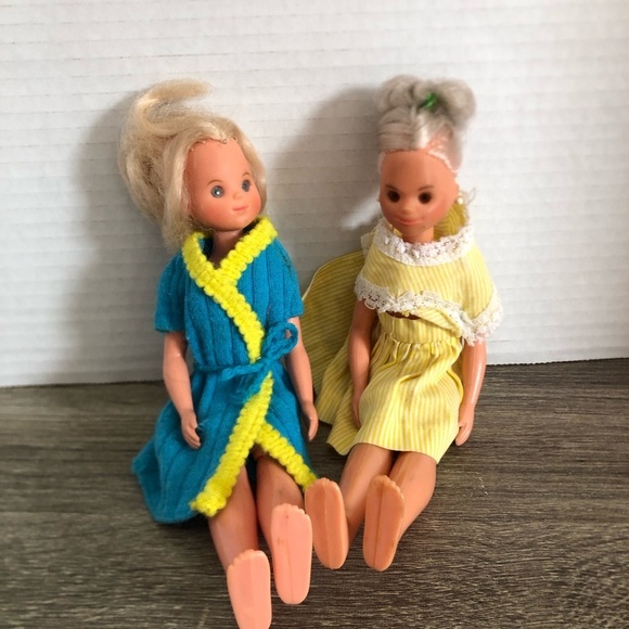 Vintage 1970s Sunshine Family Dolls - Picture 2 of 10